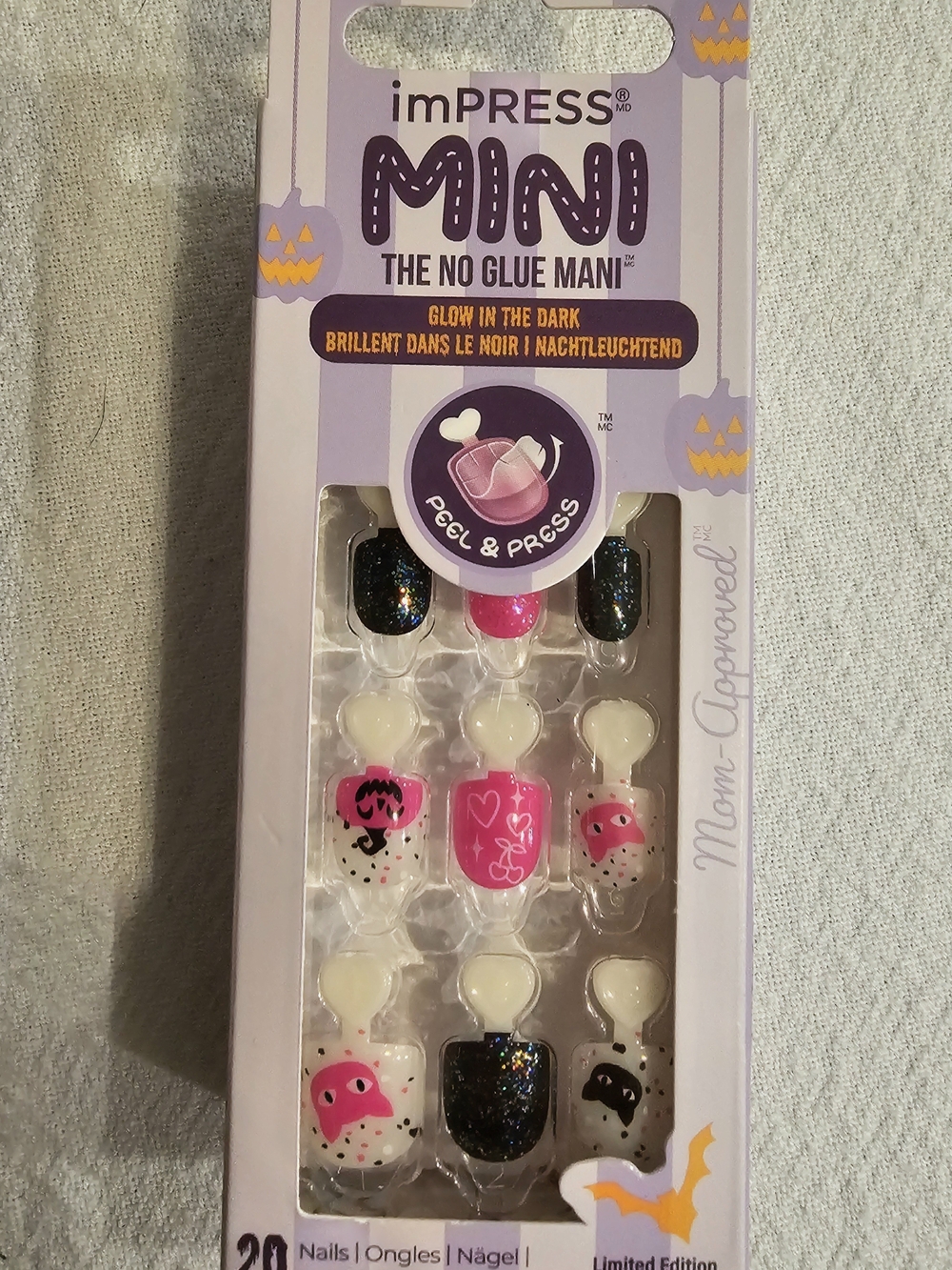 NEW Kiss imPRESS Mini Press-On Nails Halloween Limited Edition Glow In The Dark